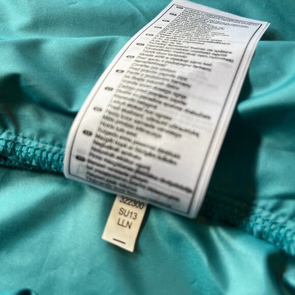 ASICS Women's Running / Windbreaker Full Zip Jacket Teal Blue : Size: Large - Picture 9 of 9